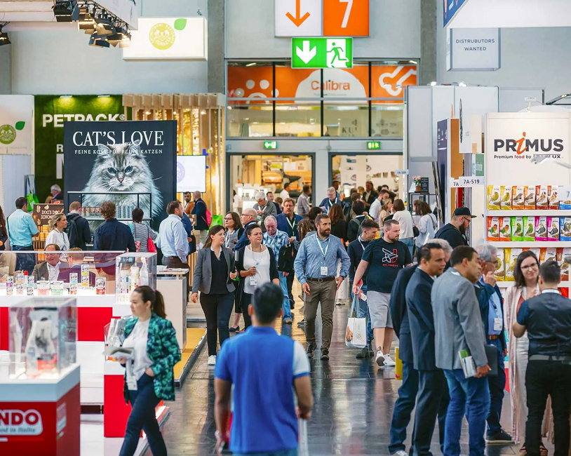 Luckyvenus OEM pet toys booth at Interzoo 2026 Germany Luckyvenus OEM pet toys booth at Interzoo 2026 Germany